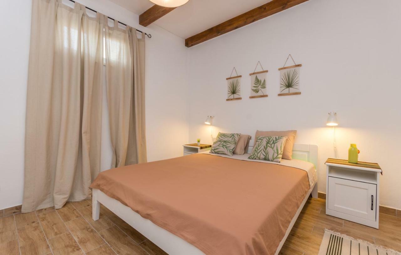 Holiday House Barba - Vrana Pakoštane Exteriér fotografie