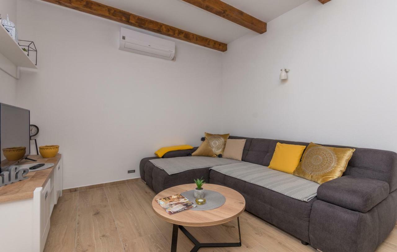 Holiday House Barba - Vrana Pakoštane Exteriér fotografie