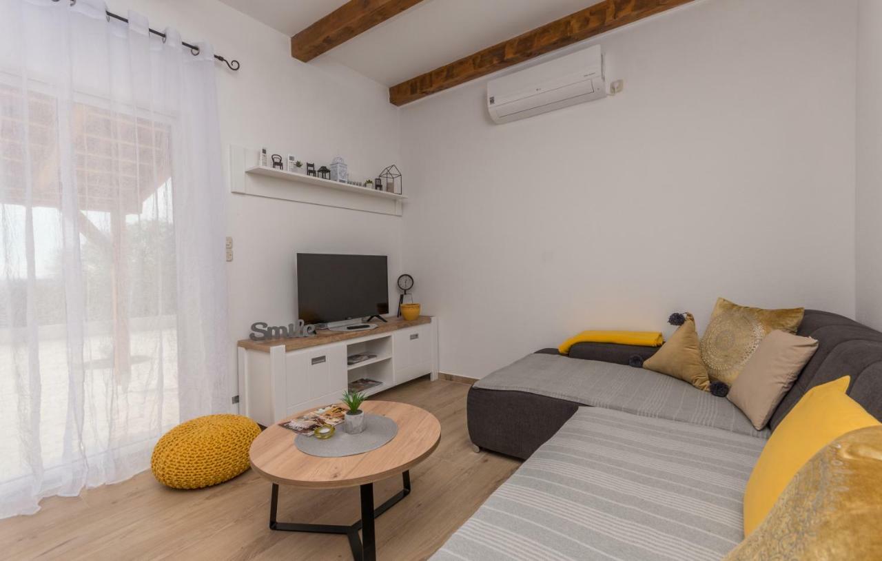 Holiday House Barba - Vrana Pakoštane Exteriér fotografie